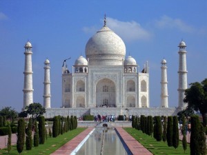 taj_mahal.jpg(enviro2b.com)