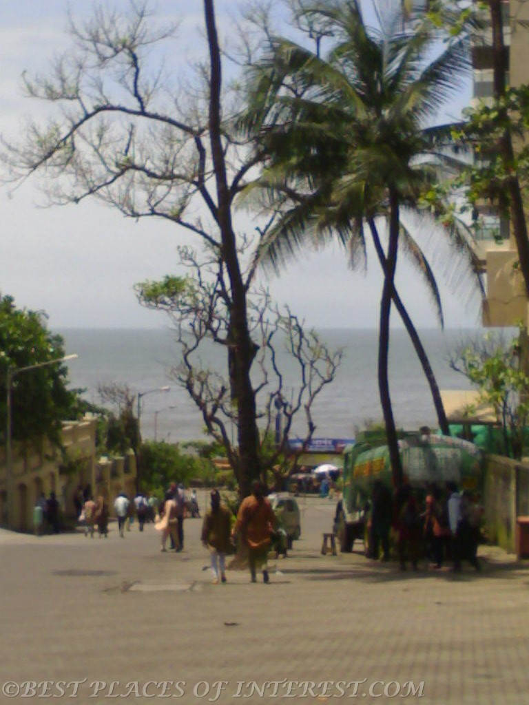 A view of the sea while coming down the hill.