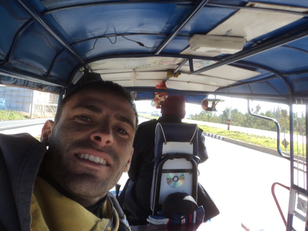 Hitchhiking-a-Tuk-Tuk-in-Thailand