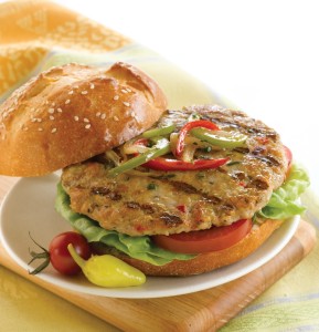 Chicken Burger-Malaysian foods- Image courtesy-http://ramlyburger2015.blogspot.in/
