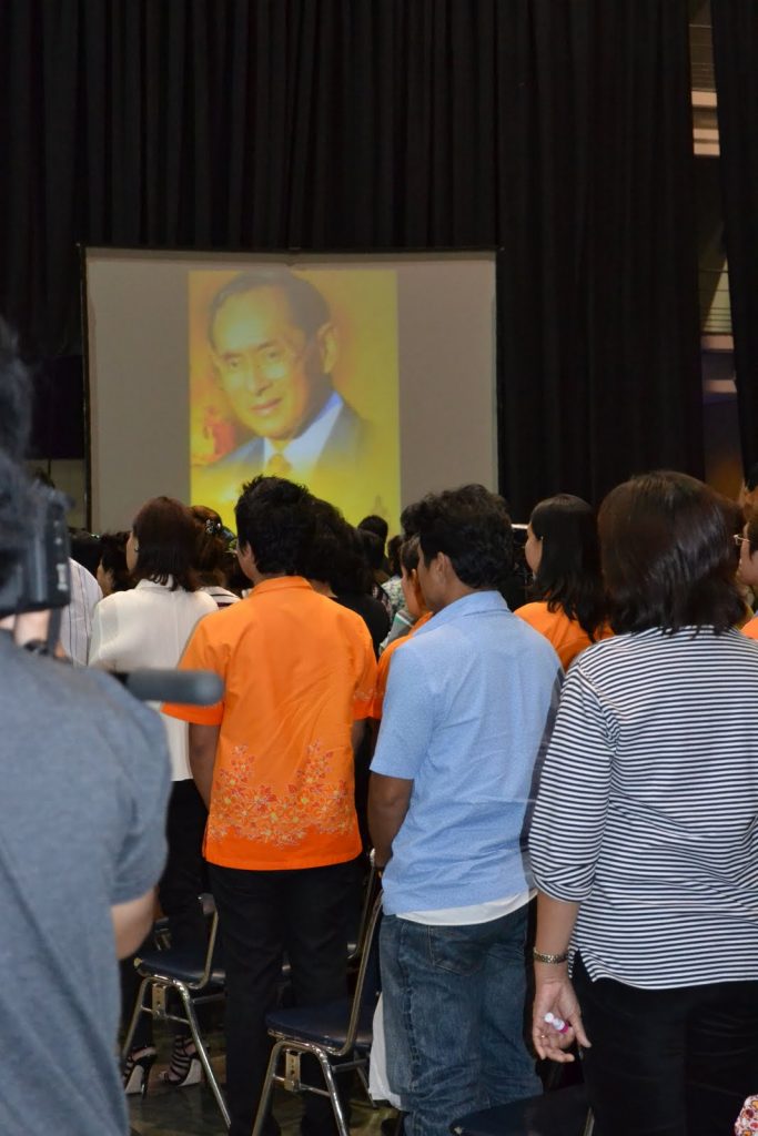 Bangkok- King's national anthem before a movie