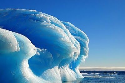 Antarctic Ice Wave | Frozen waves in Antarctica !-Surreal places to visit