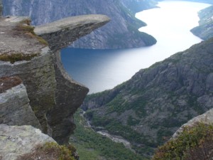 Majestic Trolltunga. bizarre places