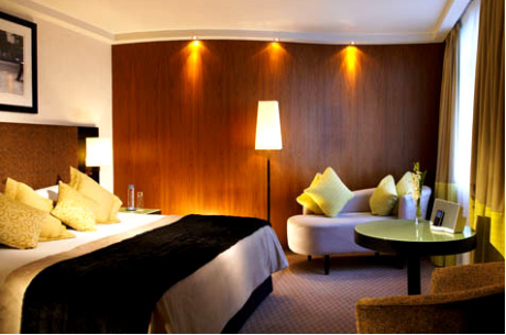 Make use of light in a hotel staycation