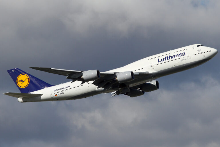 Travel in style #LufthansaPremiumEconomy