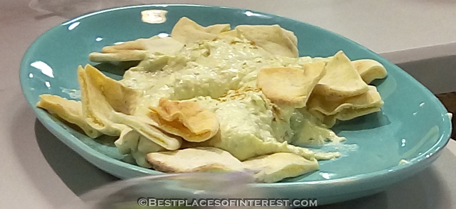 Hummus with pita bread