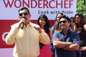 Chef Sanjeev Kapoor , Ravi Saxena interacting with cook for me contestants, Gurugram