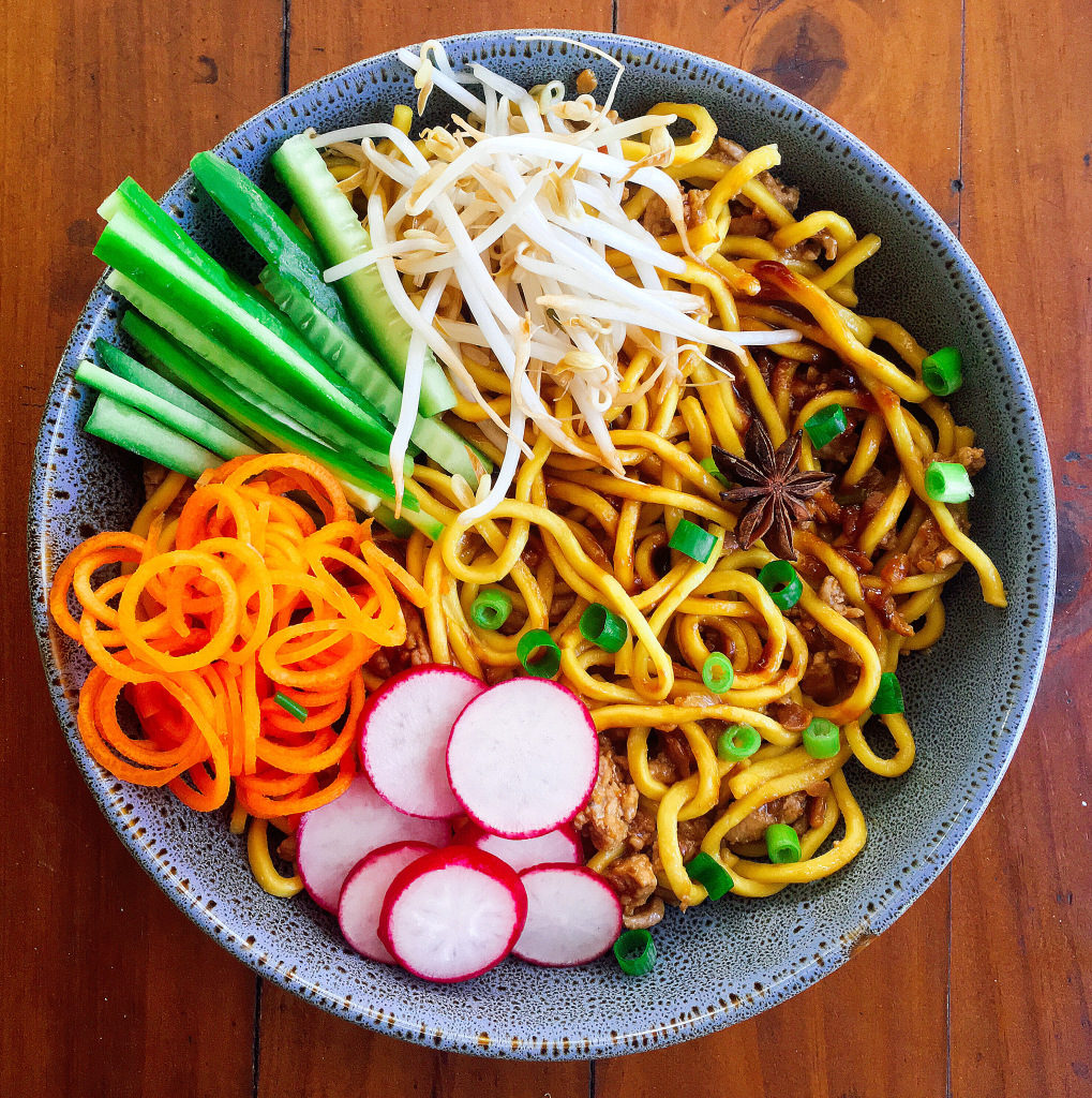 zhajiangmian, North China food