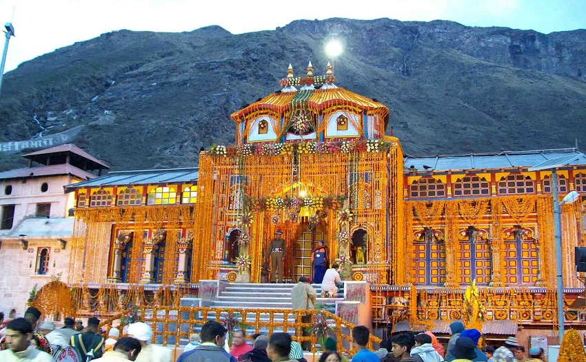 adrinath-Temple-Chardham-Yatra