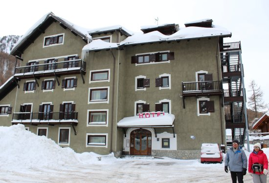 place to stay on a ski trip