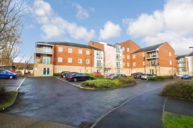 Newcastle Town Manor