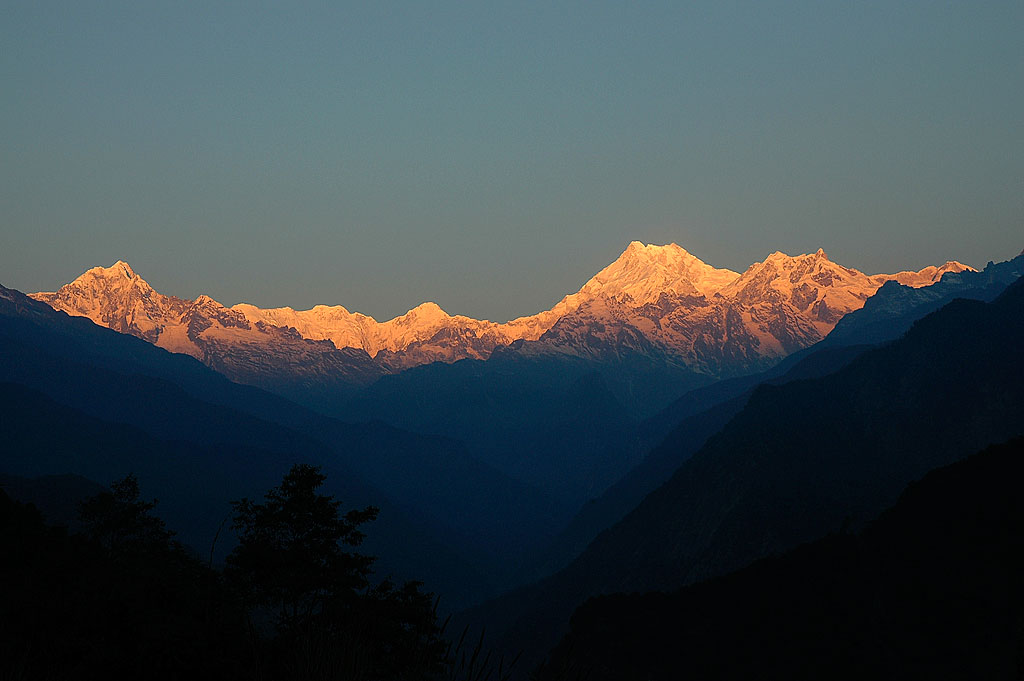 Kangchenjunga Khangchendzonga Kongchen-dzonga Himalayan peak Sunrise Sikkim India