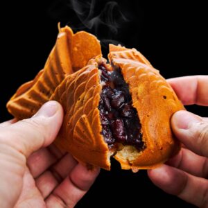 Taiyaki- fish shaped cakes