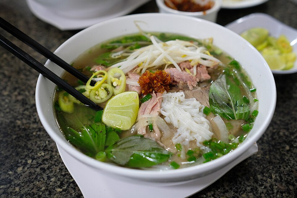 Pho, Ho Chi Minh City street food