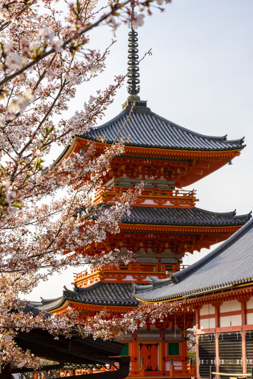 Kiyomizudera temple in kyoto