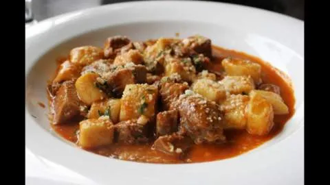 Pasticada, Croatia delicacies