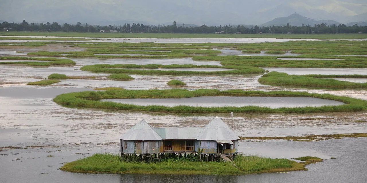 Loktak Lake1