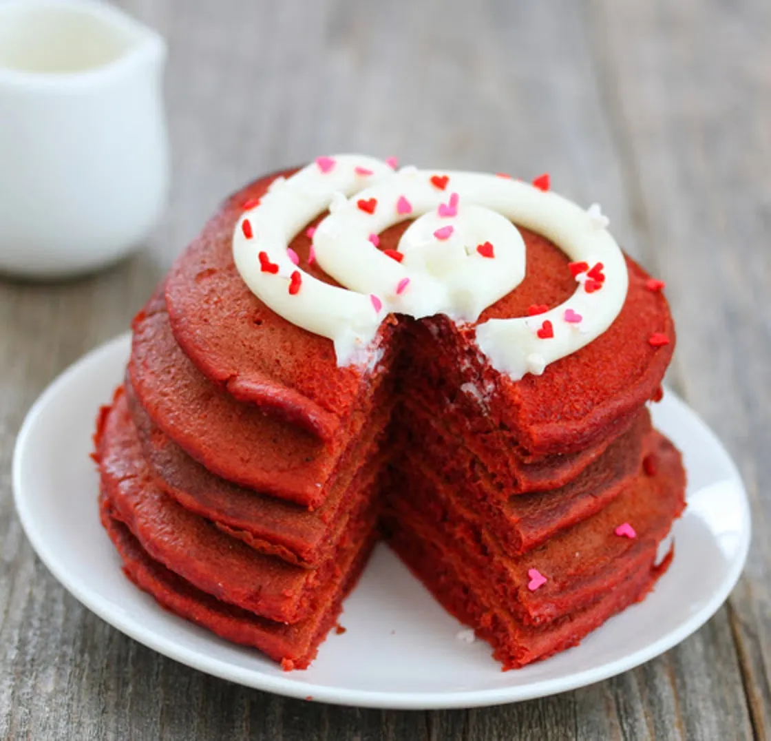 Image Red Velvet Pancake